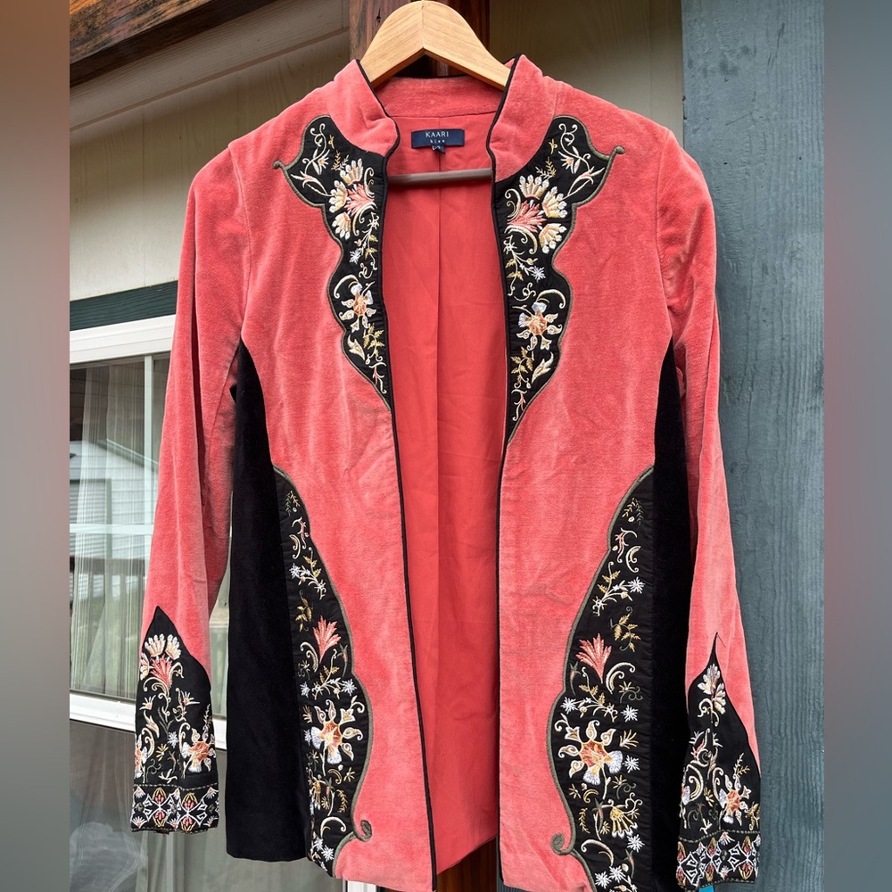 Kaari Blue Vintage Rusty Pink Velvet Embroidered Open Jacket Size Small